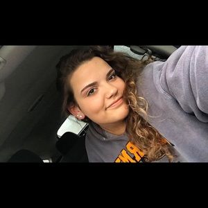 Meet your Posher, Sydney